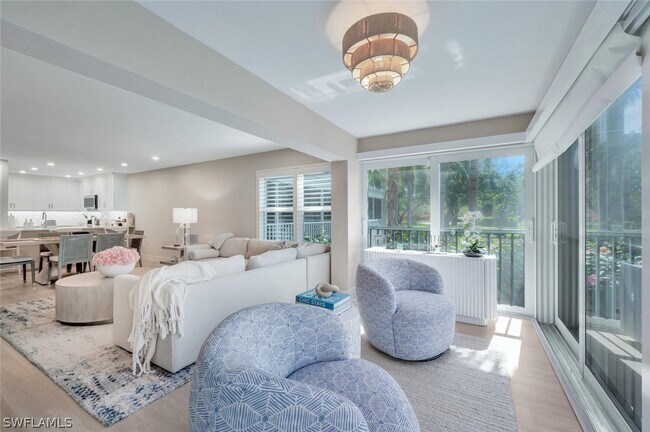 Foto del edificio - 6371 Pelican Bay Blvd