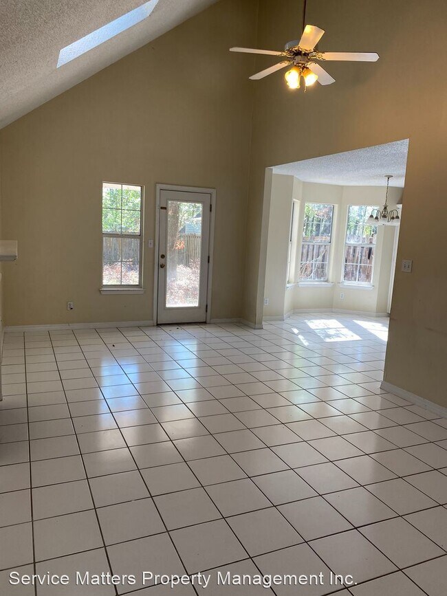 Building Photo - 3 br, 2 bath House - 6969 Weatherwood Dr