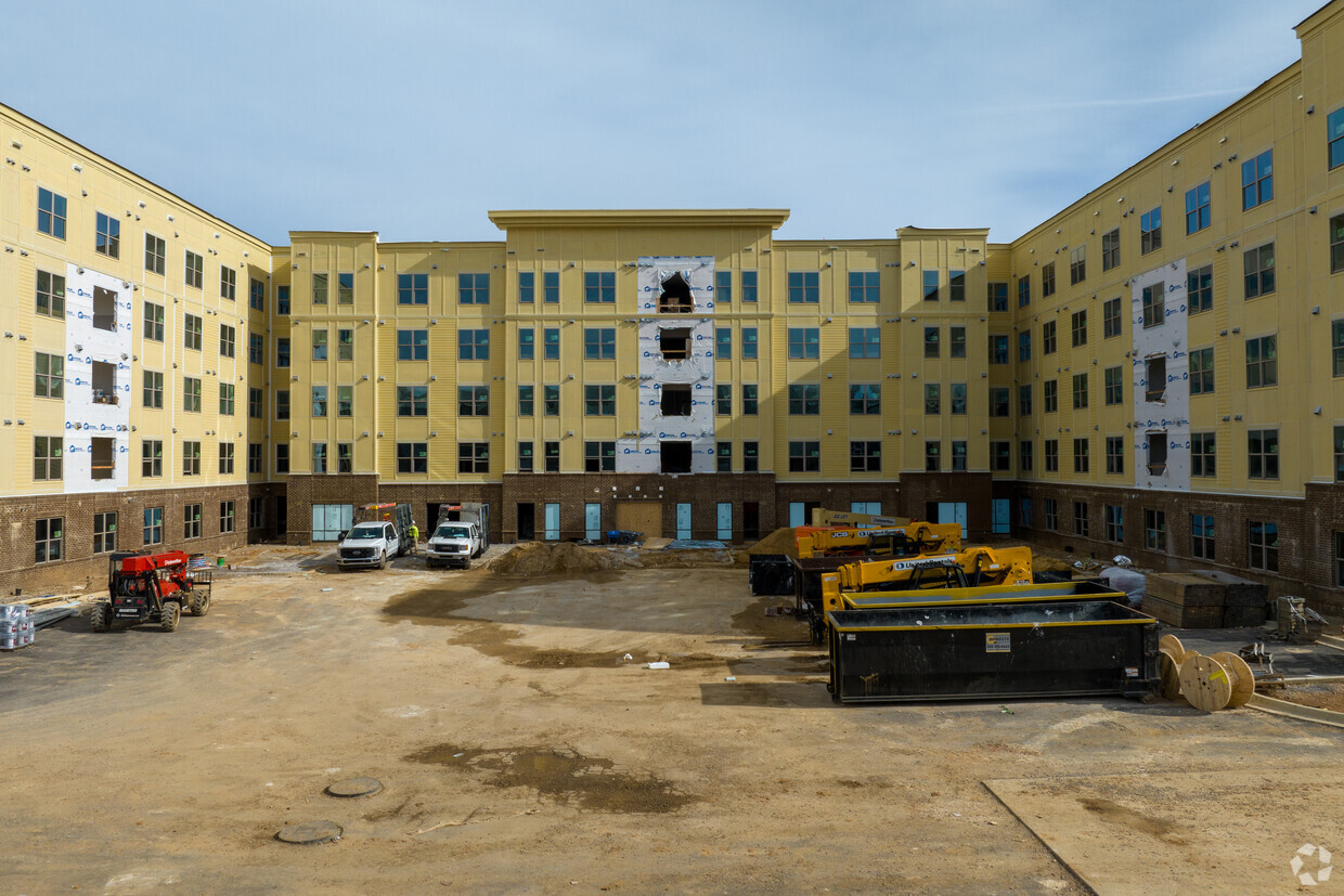 Building Photo - Southtown Court Apartments