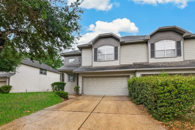 Foto del edificio - 119 Ledgestone Pl