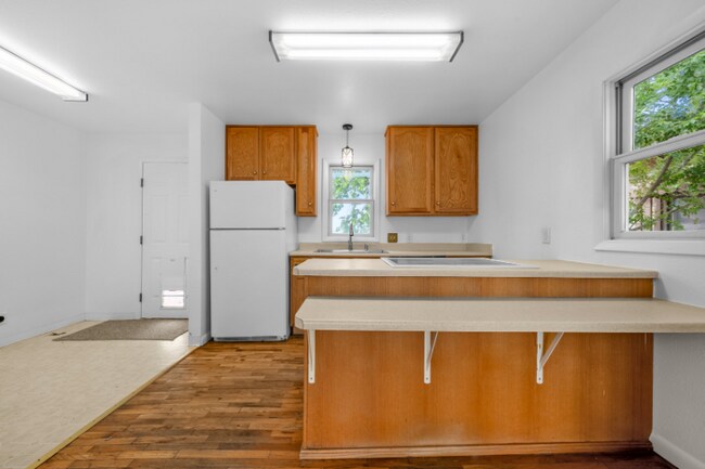 Foto del edificio - 803 W 18th St