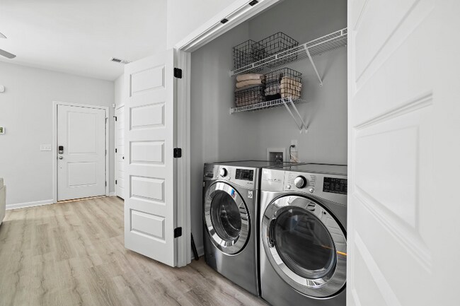 Foto del edificio - 193 Northwood St