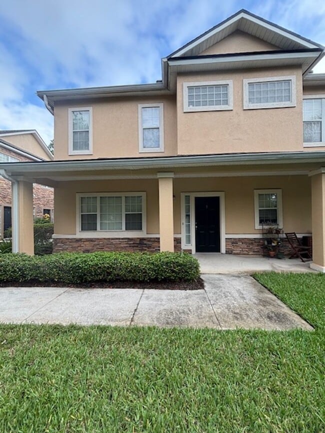 Building Photo - 7175 Deerfoot Cir
