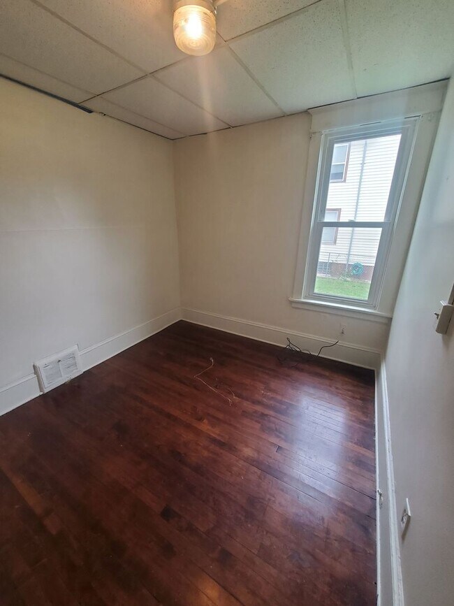 Building Photo - 2023-2025 N 24th St. (Duplex)