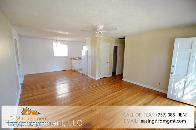 Building Photo - 3 br, 2 bath House - 315 Kingsman Drive