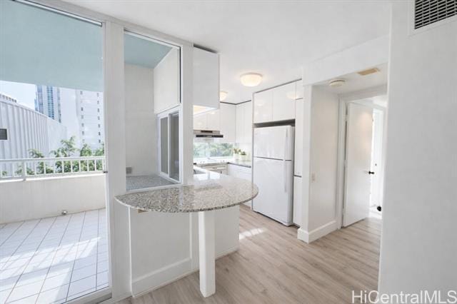 Foto del edificio - 1212 Nuuanu Ave