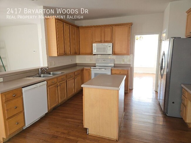 Building Photo - 2417 Bryarton Woods Dr