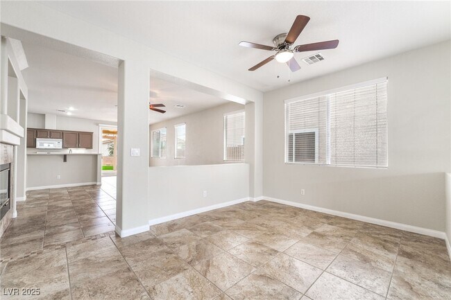 Building Photo - 2938 Sapphire Shores St