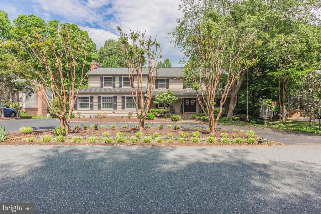 Foto principal - 607 Lancaster St