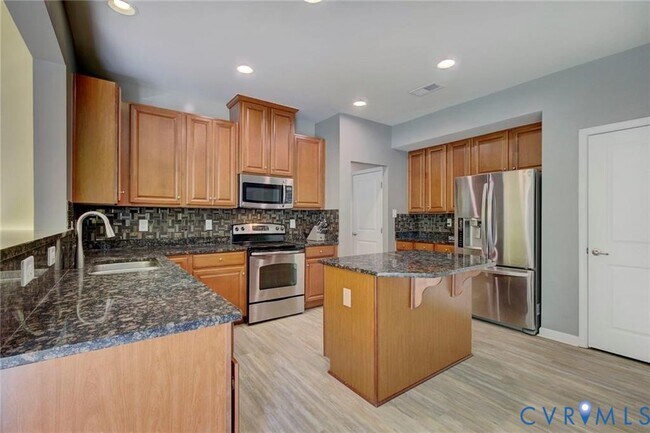 Foto del edificio - 5436 Burlington Ct