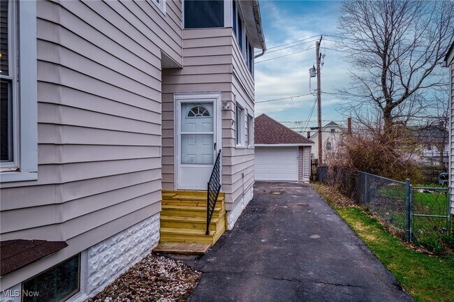 Foto del edificio - 10501 Park Heights Ave