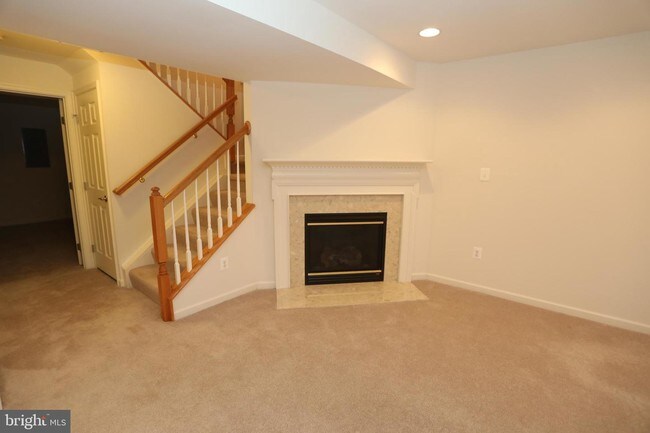 Building Photo - 1613 Highbridge Ct