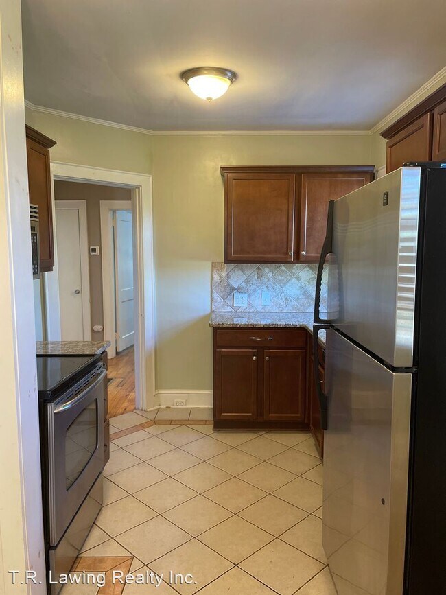 Foto del edificio - 2 br, 1 bath House - 3017 Hudson Street