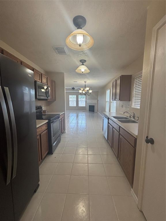 Building Photo - 5214 Ginseng Dr
