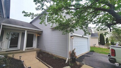 Building Photo - 790 Wedgewood Cir