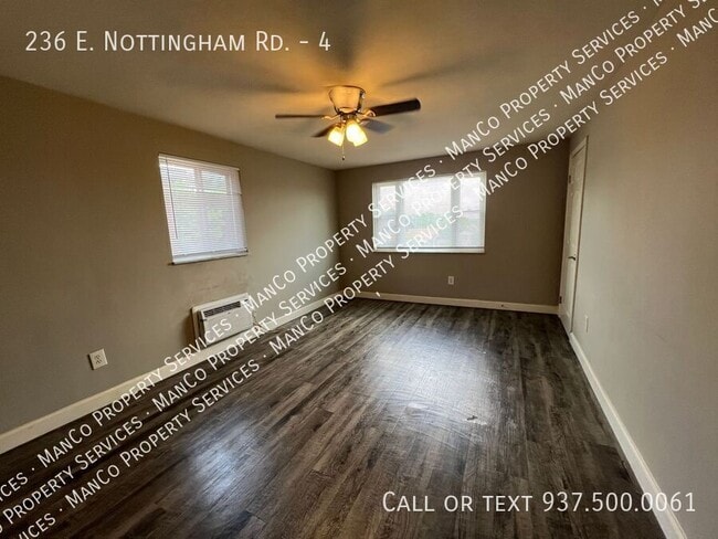 Foto del edificio - 236 E Nottingham Rd