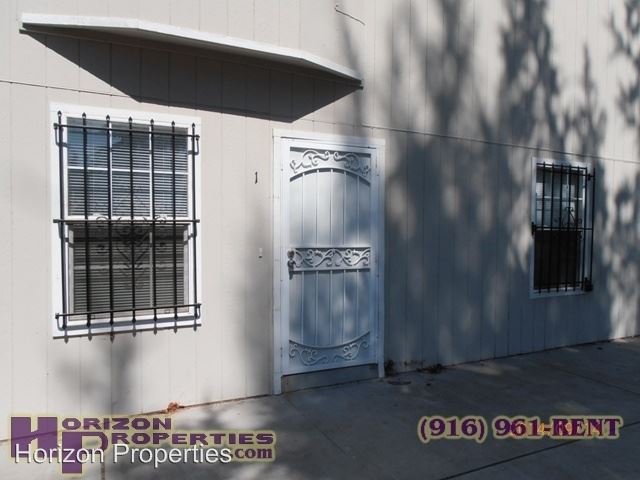 Building Photo - 3517 7th Ave