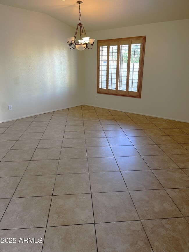 Building Photo - 29062 N Mountain View Rd