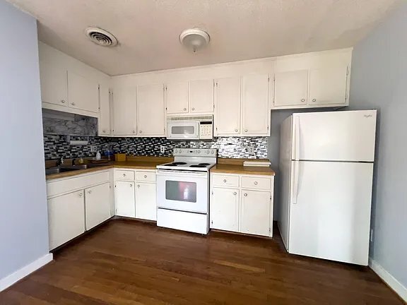 Photo - 600 Boundary Ave Apartment