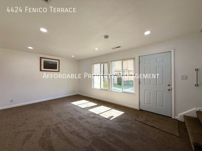 Building Photo - 4424 Fenico Terrace