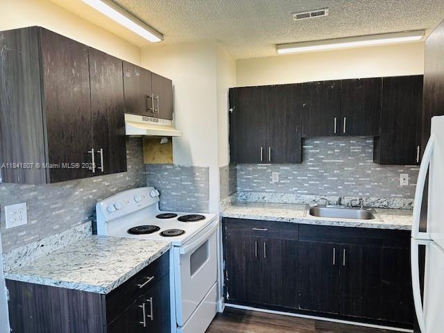 Foto principal - 851 SW 9th St
