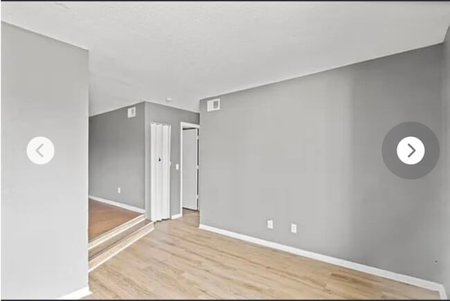 Building Photo - Villa Alegre Apartamentos