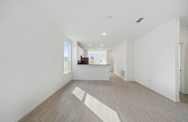 Foto del edificio - 21618 Fox Gully Ln