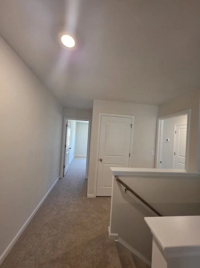 Building Photo - 5131 Hyrule Dr