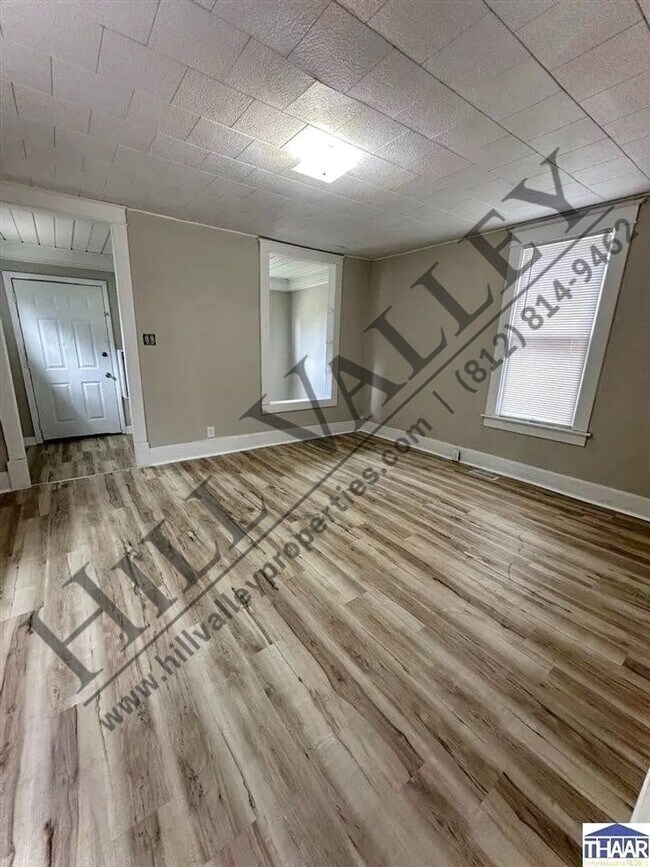 Foto del edificio - One Bedroom Home - North