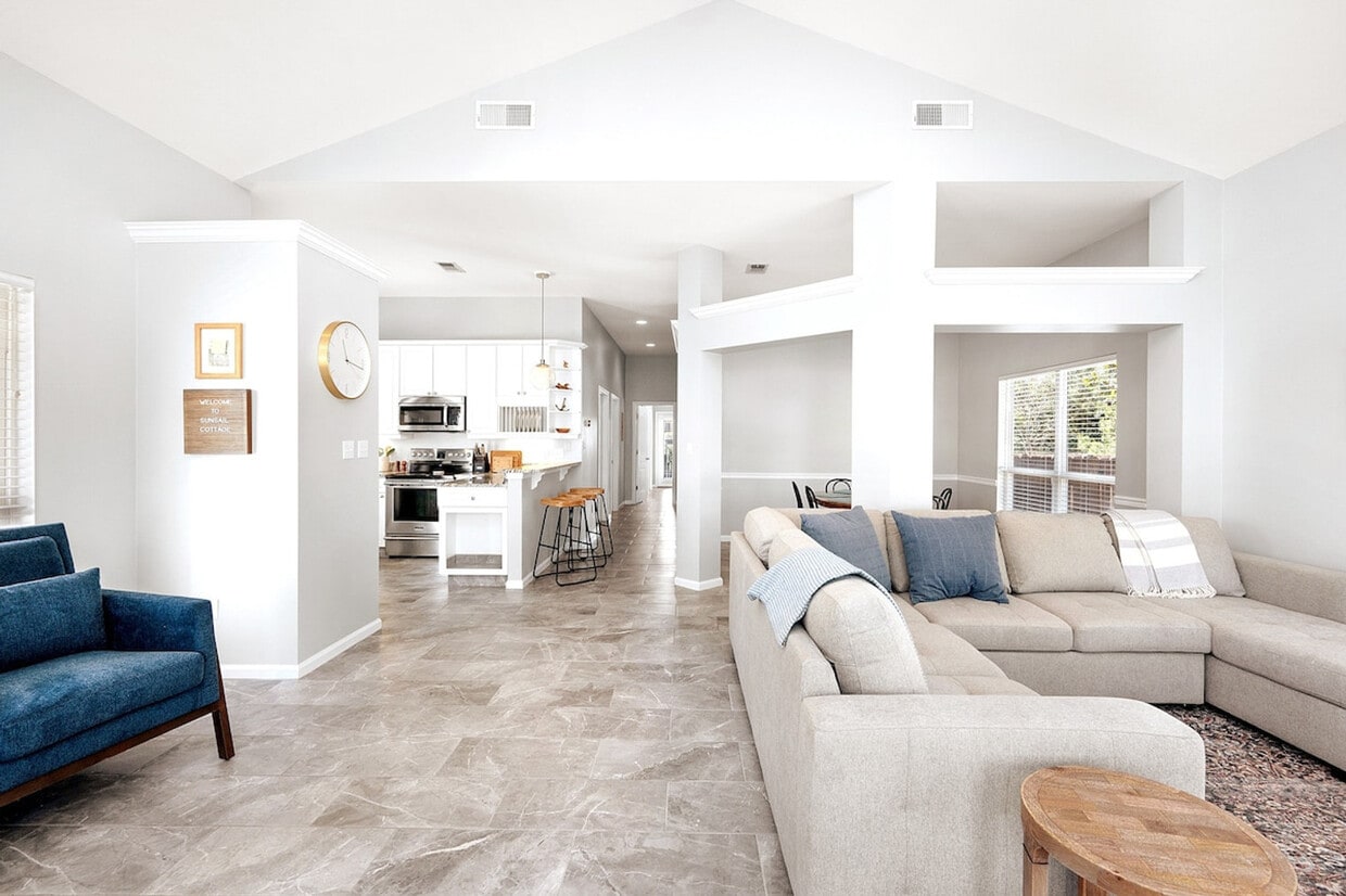 Foto principal - 4618 Windstarr Dr