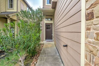 Building Photo - 19 Cheswood Manor Court