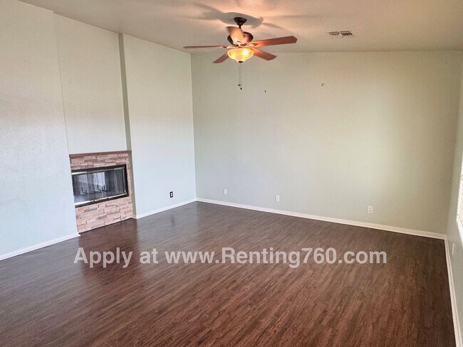 Foto del edificio - Rare and Spacious 4 Bedroom Indian Cove Home with Solar Panels!