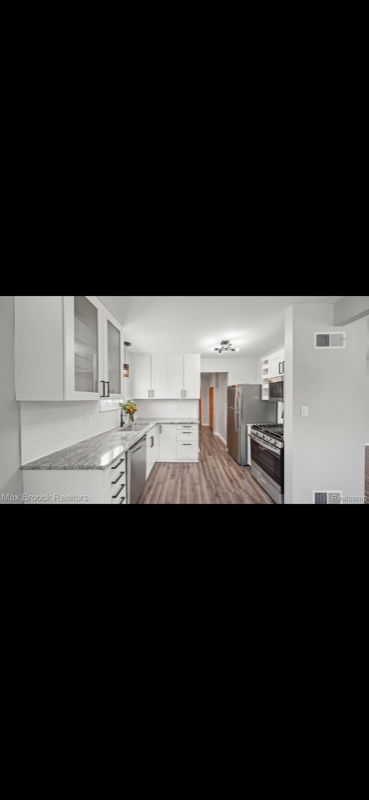 Building Photo - 26576 Brettonwoods St