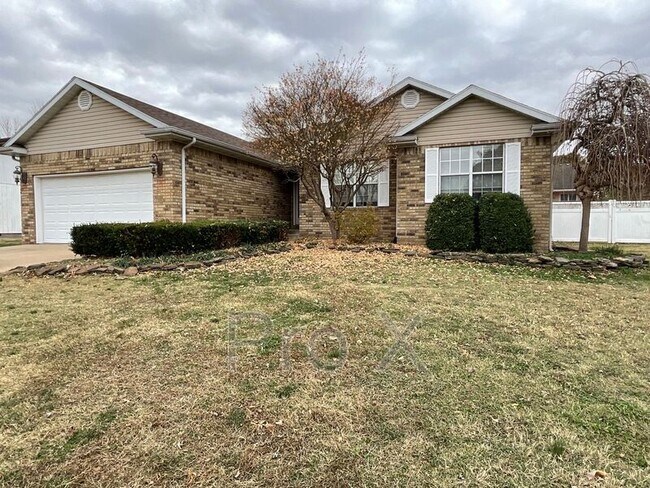 Foto del edificio - 3726 Castle Rock Dr