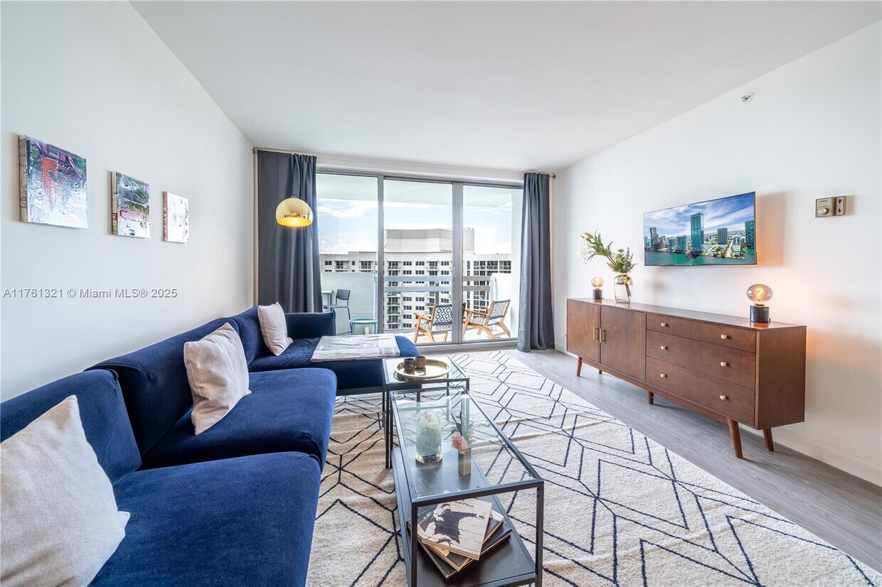 Foto principal - 1500 Bay Rd