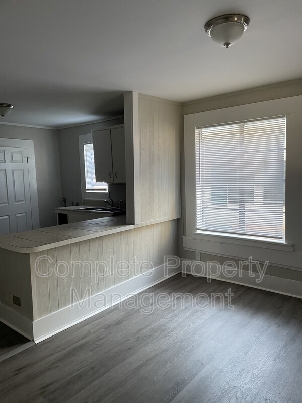 Foto del edificio - 1014 3rd St