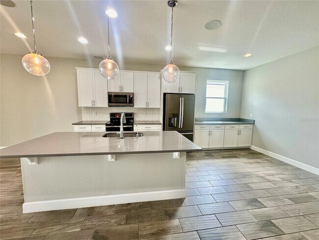 Foto del edificio - 710 Spring Creek Dr