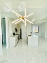 Building Photo - 2200 NW 4th Terrace