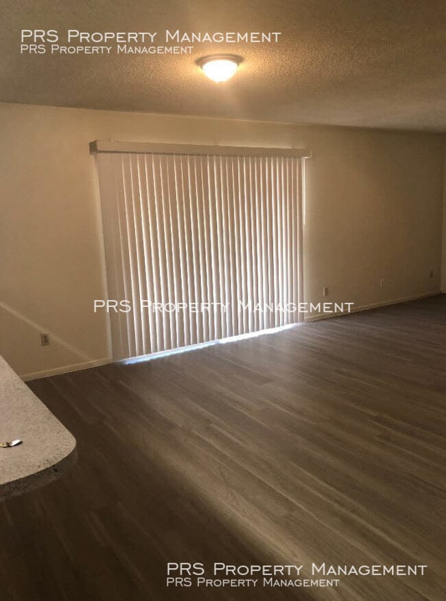 Foto del edificio - 5309 S River Dr