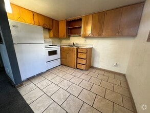 Building Photo - 506 1st Ave NE
