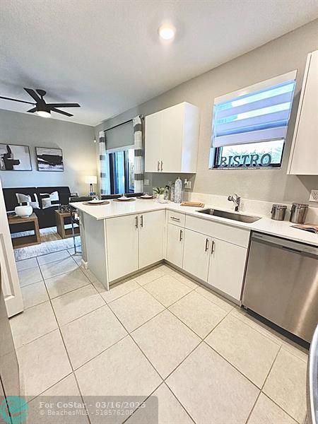Building Photo - 231 SW 159th Ter