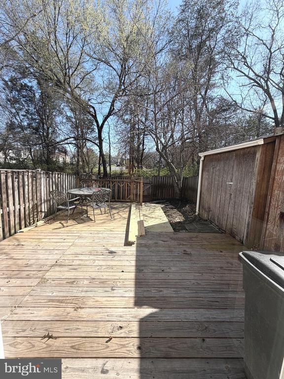 Foto del edificio - 4715 Still Pl