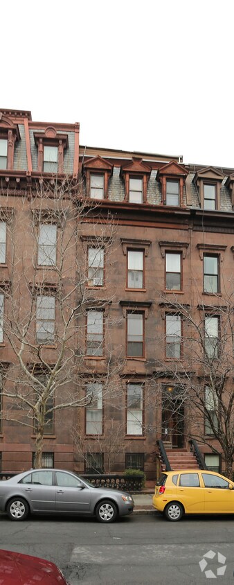Primary Photo - 325 State Street