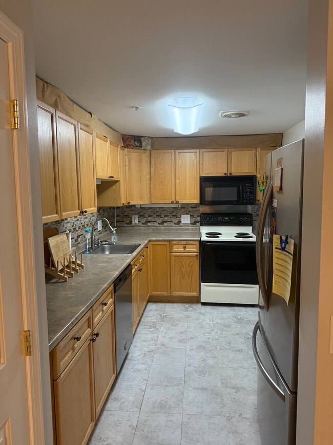 Foto del edificio - 6 Crestview Cir