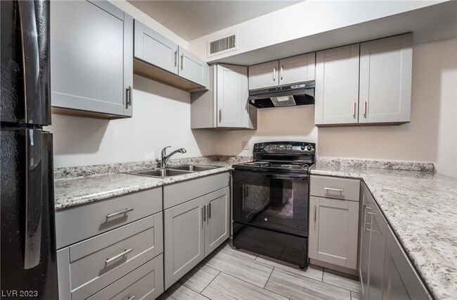 Building Photo - 5107 Greene Ln