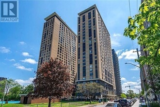 Building Photo - 105 Champagne Ave S