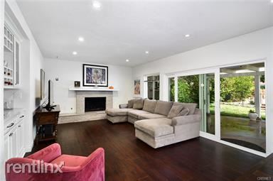 Building Photo - 4 br, 3 bath House - 7824 Woodhall Ave
