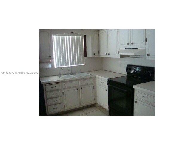 Foto del edificio - 2031 Dewey St