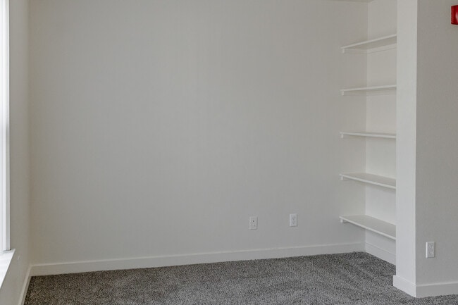 APARTAMENTOS EN D STREET - PORTLAND, OR - D Street Salal Apartments