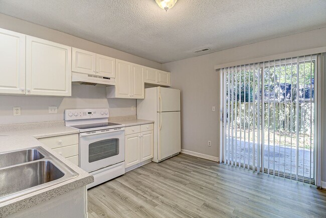 Building Photo - Duplex for Rent in Avondale!